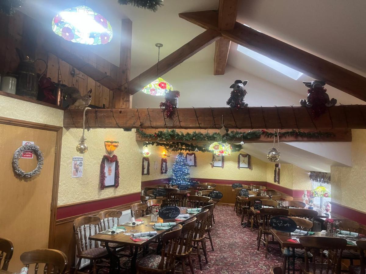 The Flask Inn Robin Hood's Bay Extérieur photo